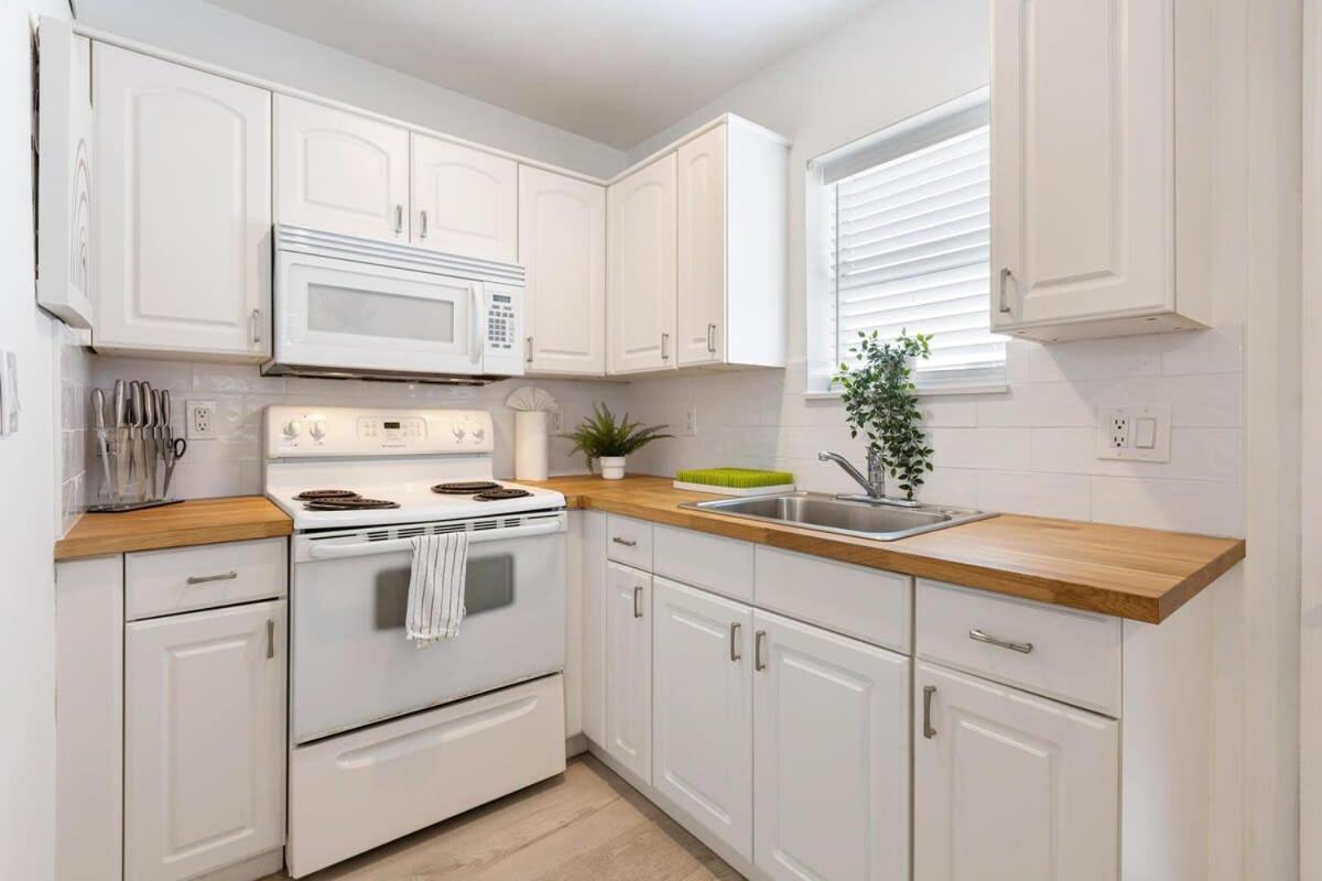 Dreamy 1-Bedroom Apt Walking Distance To Las Olas Fort Lauderdale Exterior foto